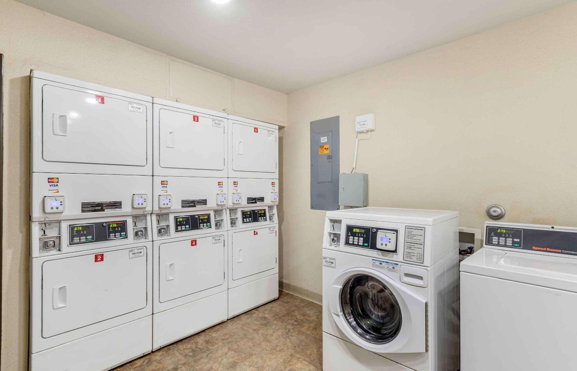 Extended Stay America Select Suites - Tuscaloosa Kültér fotó